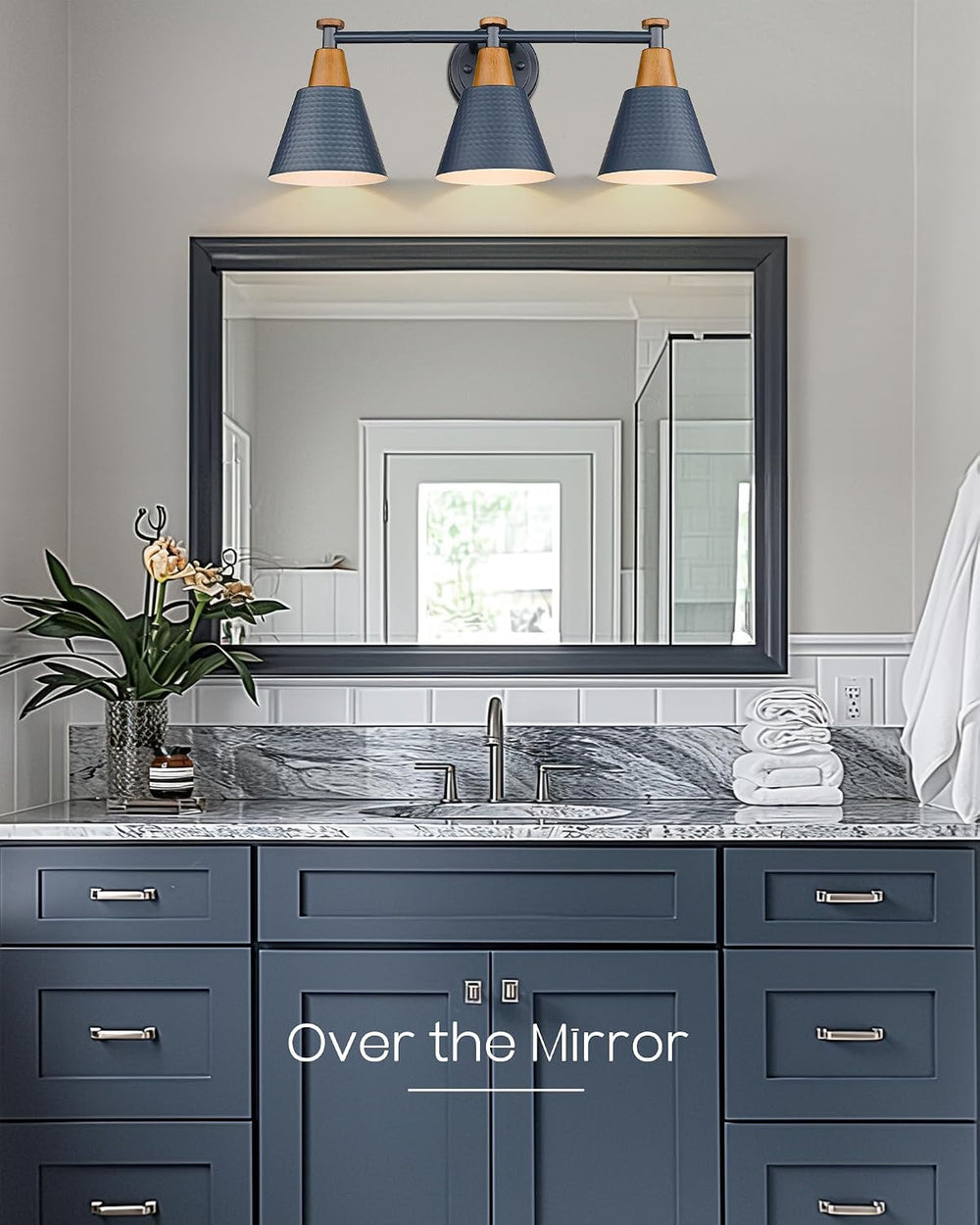 FEMILA Bathroom Vanity Light, 3-Light Modern Bathroom Light Fixture with Hamm...