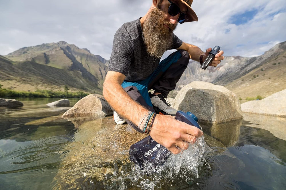 LifeStraw Peak Squeeze Filter Bottle, 650 ml, Dark Mountain Gray