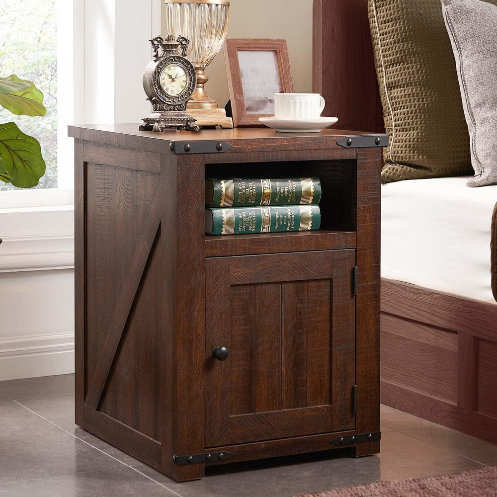 Farmhouse Night Stands Set of 2, 20" End Table w/Charging Station, Rusti...