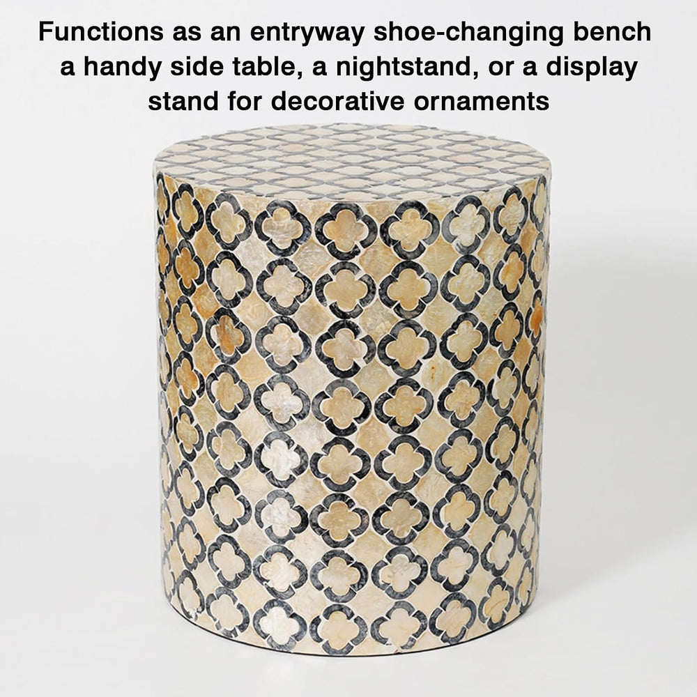 Bedside/Sofa Side Table – Shell-Style Accent Table (Suitable for Living Room,...