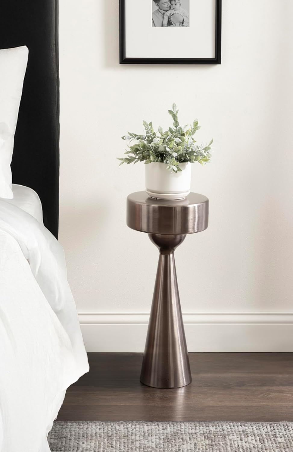 Kate and Laurel Solbrett Modern Sophisticated Metal Drink Table, 10 x 10 x 22...