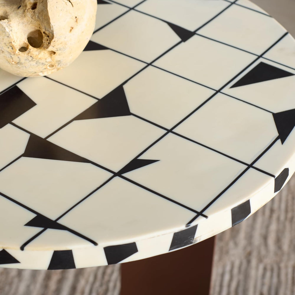 SAFAVIEH Couture Collection - Tomlinson Brown & White Metal Accent Table,...