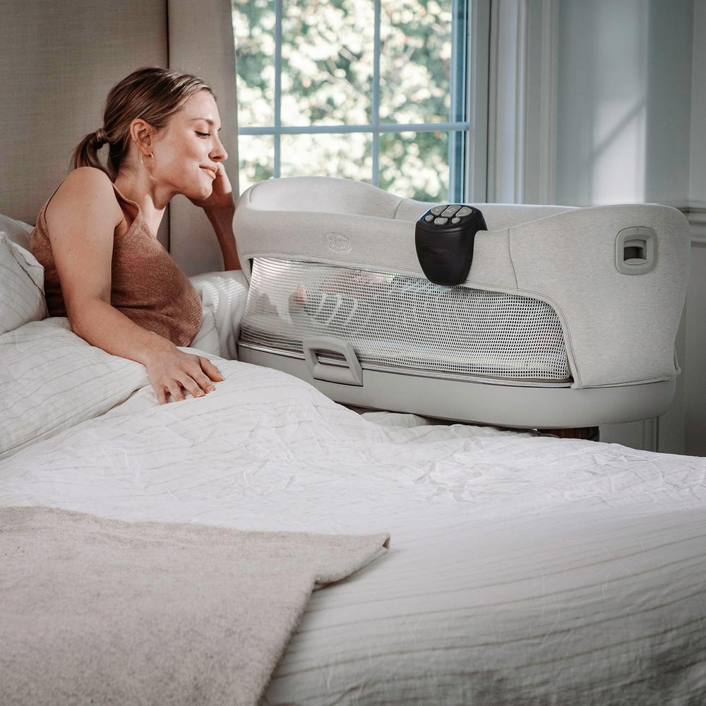 Chicco Close to You 3-in-1 Bedside Bassinet with Included Diaper Caddy