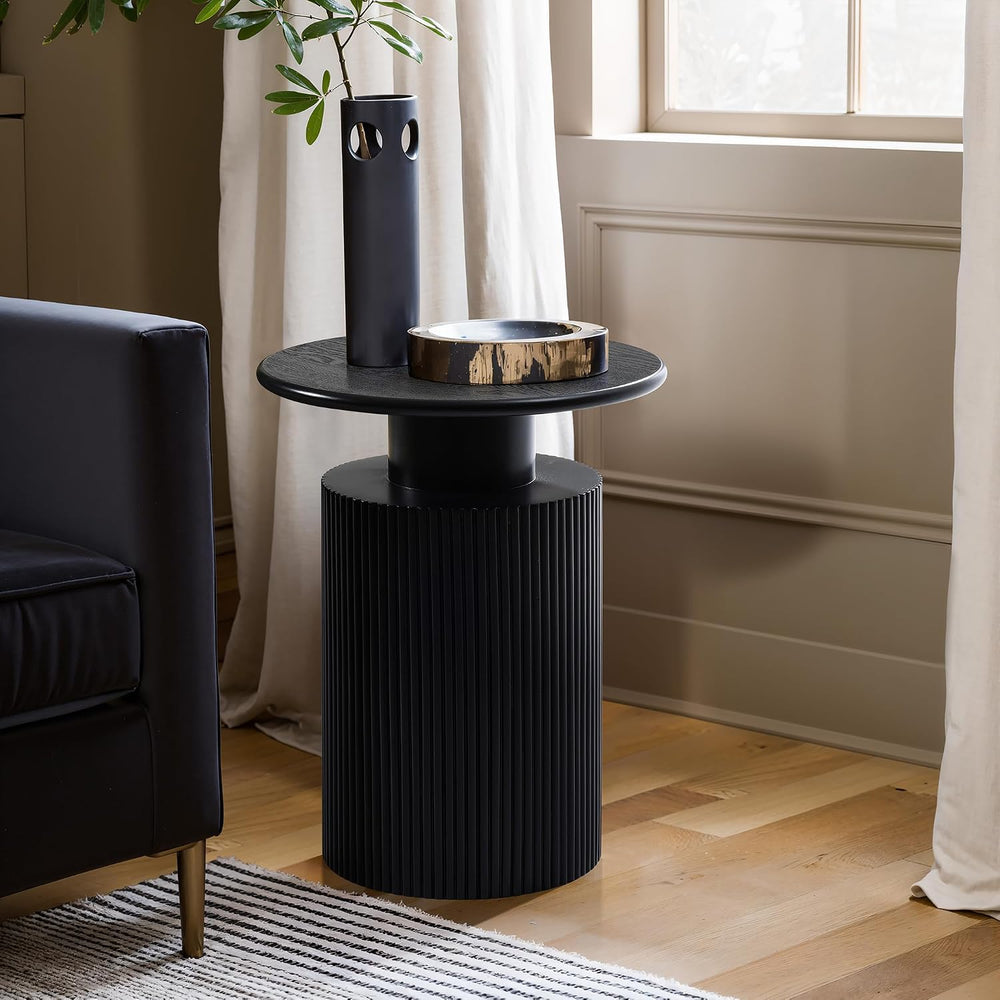 LuxenHome 21" Black Round Side Table, Fluted End Table for Small Spaces