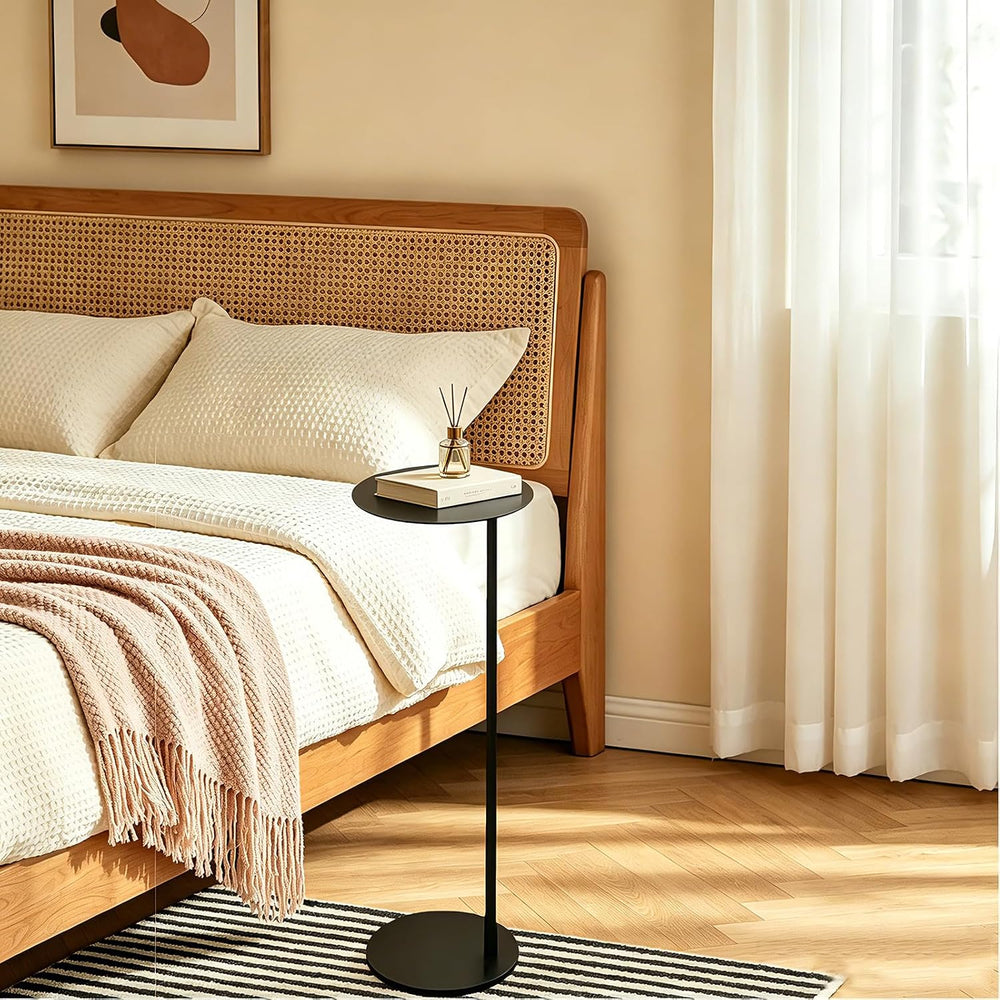 Metal Modern Drink Table, C Shaped Pedestal Table, Martini Round Side Table f...