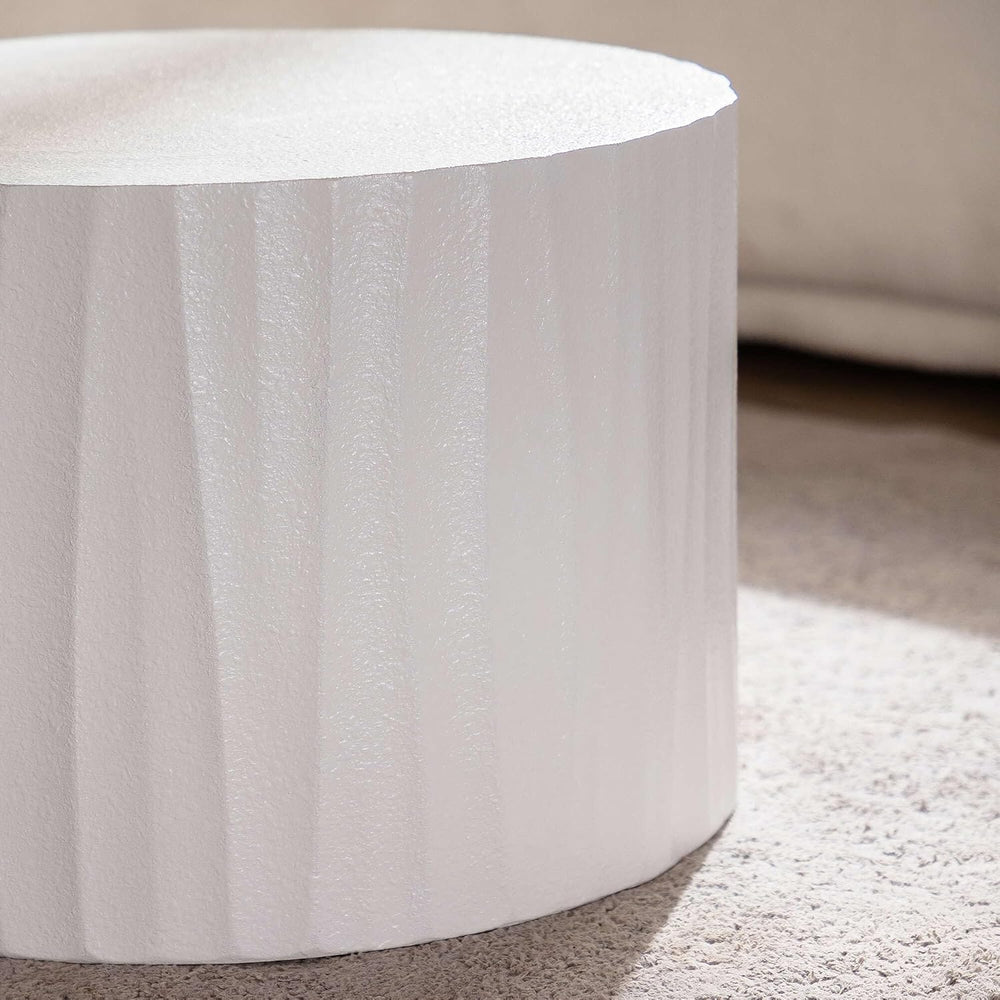 Modern Round Nesting Coffee Table Set of 2, Side Tables for Living Room