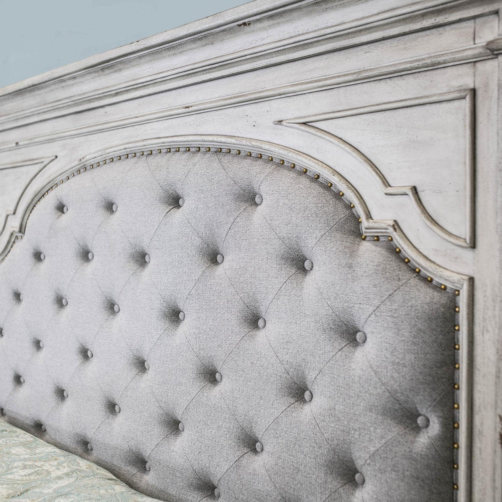 Steve Silver Highland Park Rustic Ivory Wood Upholstered Panel Queen Bed