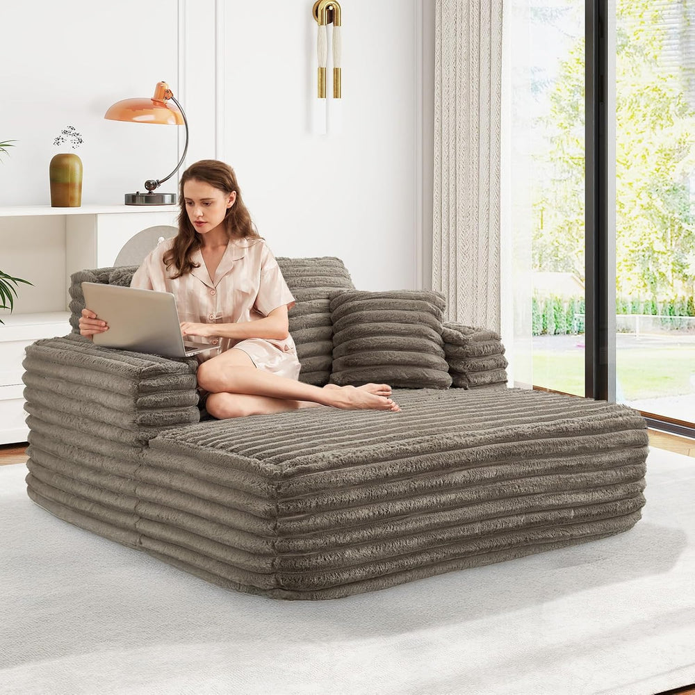 JEEOHEY 56" Oversized Chaise Lounge Chair Indoor,Plush Faux Fur Sleeper ...