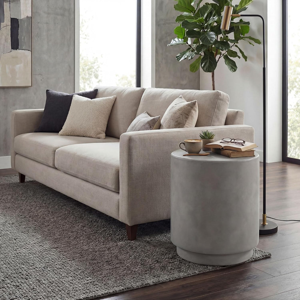 HOMCOM Outdoor Side Table Round Small End Table Concrete Finish Light Gray