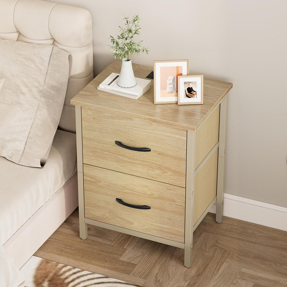 Vagusicc Nightstand Set of 2 with Charging Station, End Table Bedside Table w...