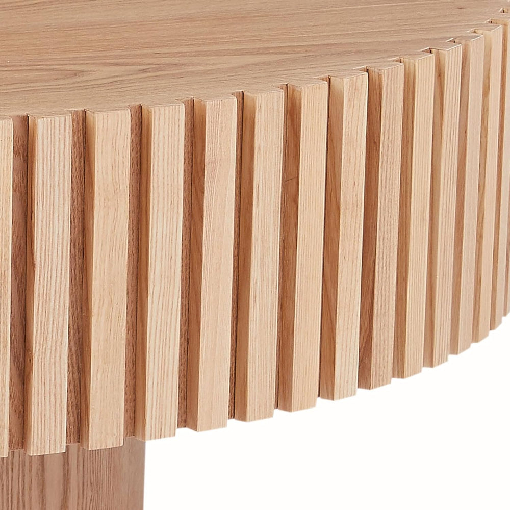 Round Coffee Table with Fluted Design, Wood Oak