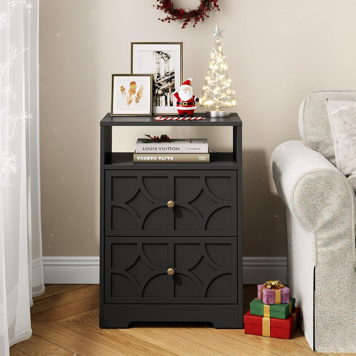 RoyalCraft Nightstand Set of 2, Large Night Stand with Charging Station, Modern Side Table with 2 Drawers, Accent End Table, Storage Cabinet for Bedroom, Entryway, Black
