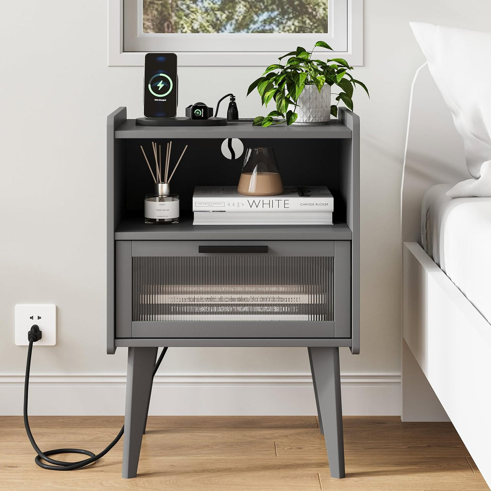 MMEOLUOOK Nightstand with Charging Station, Bedside Tables Set of 2, End Tabl...