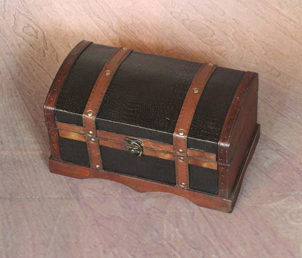 Vintiquewise(TM) Leather Wooden Chest/Trunk