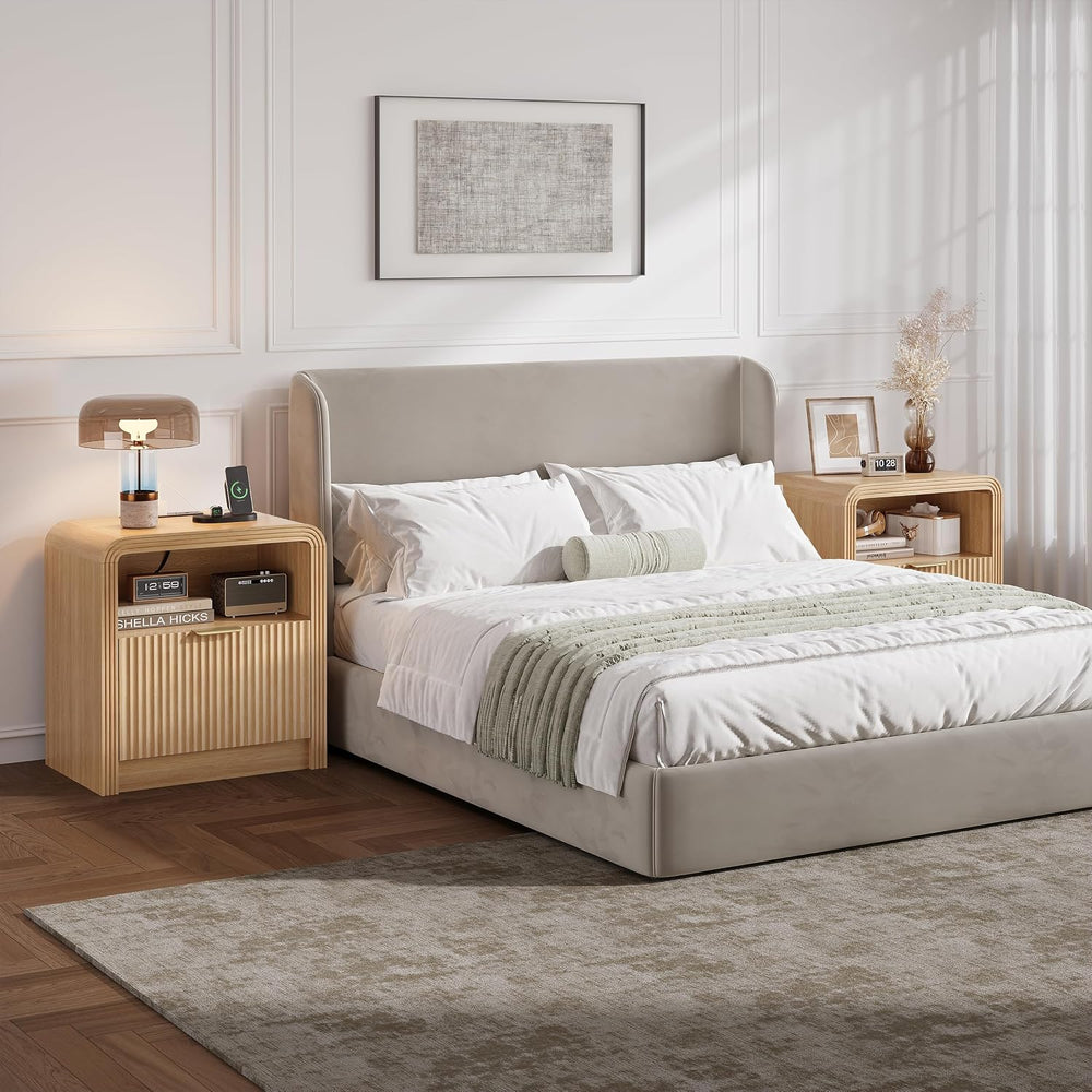 Decofy 23'' Wide Fluted Nightstand Set of 2 with Charging Station, Oak