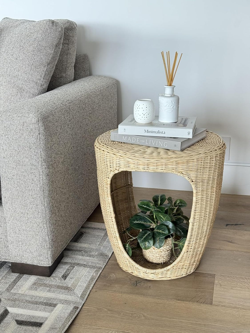Kouboo- Naya Wicker Sidetable & Endtable for Livingromm or Bedroom, Natural