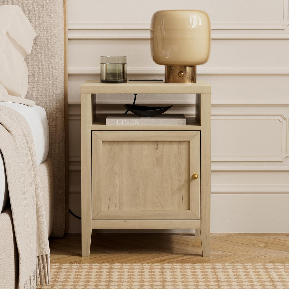 EYYTHUNG Farmhouse End Table with Charging Station Set of 2, Modern Nightstan...