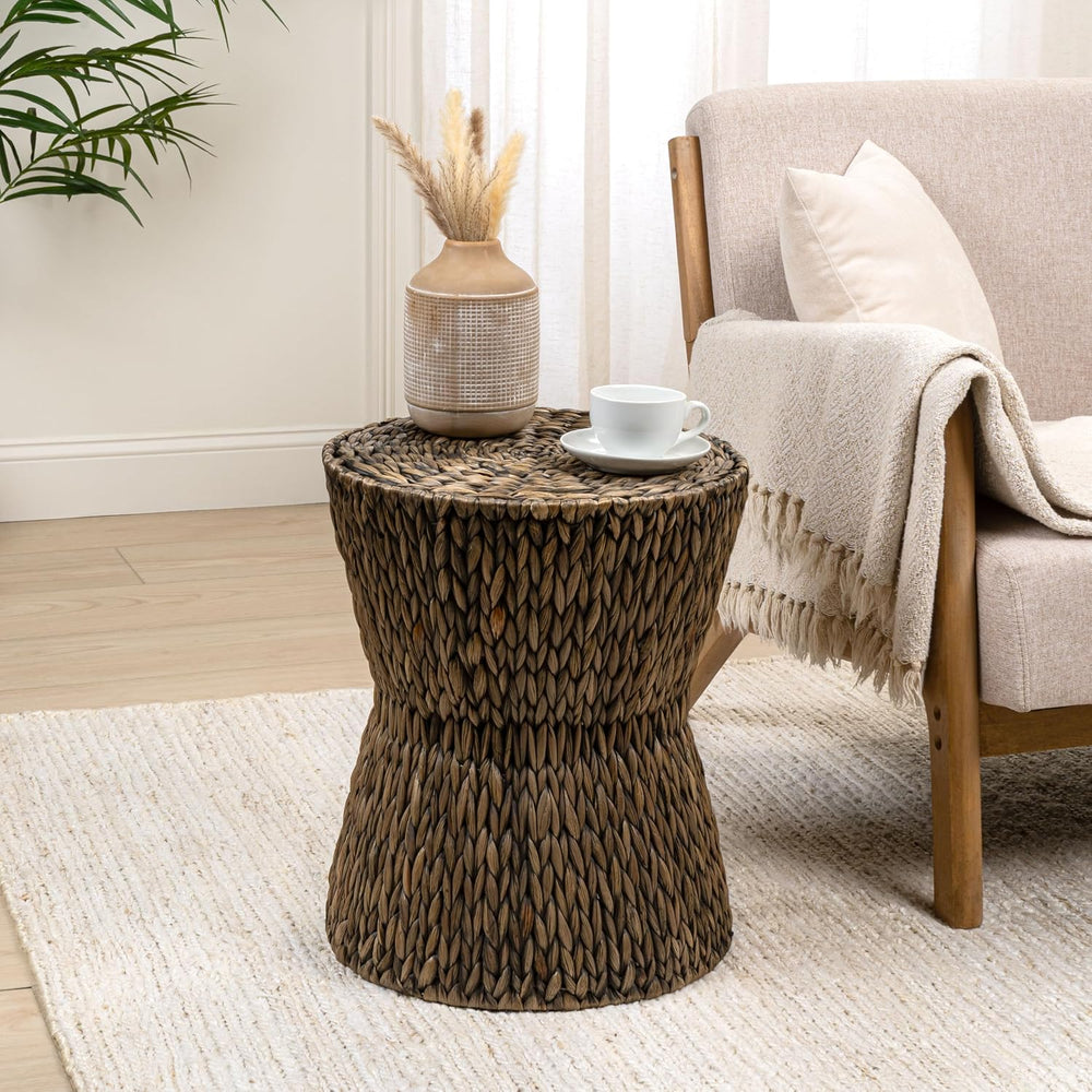 JONATHAN Y Natura 19" Handwoven Water Hyacinth Round Side Table, with Ho...