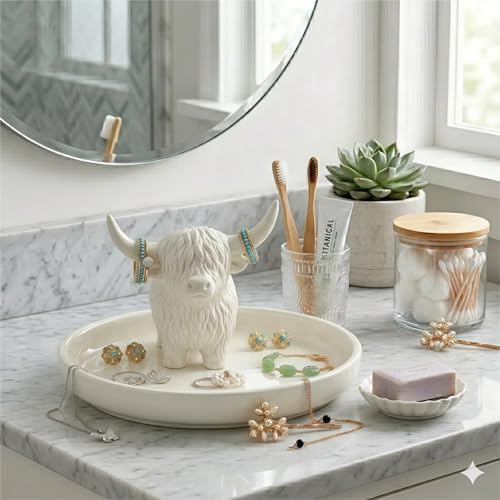 Highland Cow Gifts for Women, Ring Holder Dish for Rings, Earrings, Necklaces, Jewelry Organizer, Highland Cow Farmhouse Decor, Birthday Gifts for Women, Christmas Wedding Housewarming Present