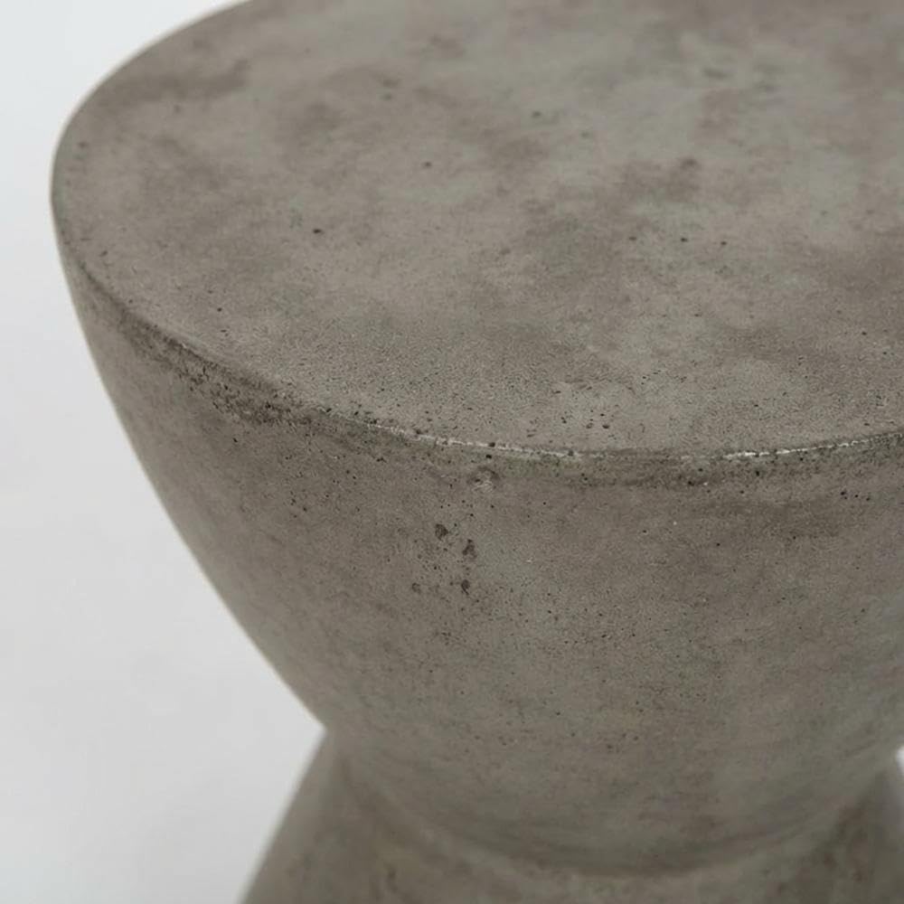 Starlight Canyon Home White Modern Concrete Round Accent Table, Indoor/Outdoo...