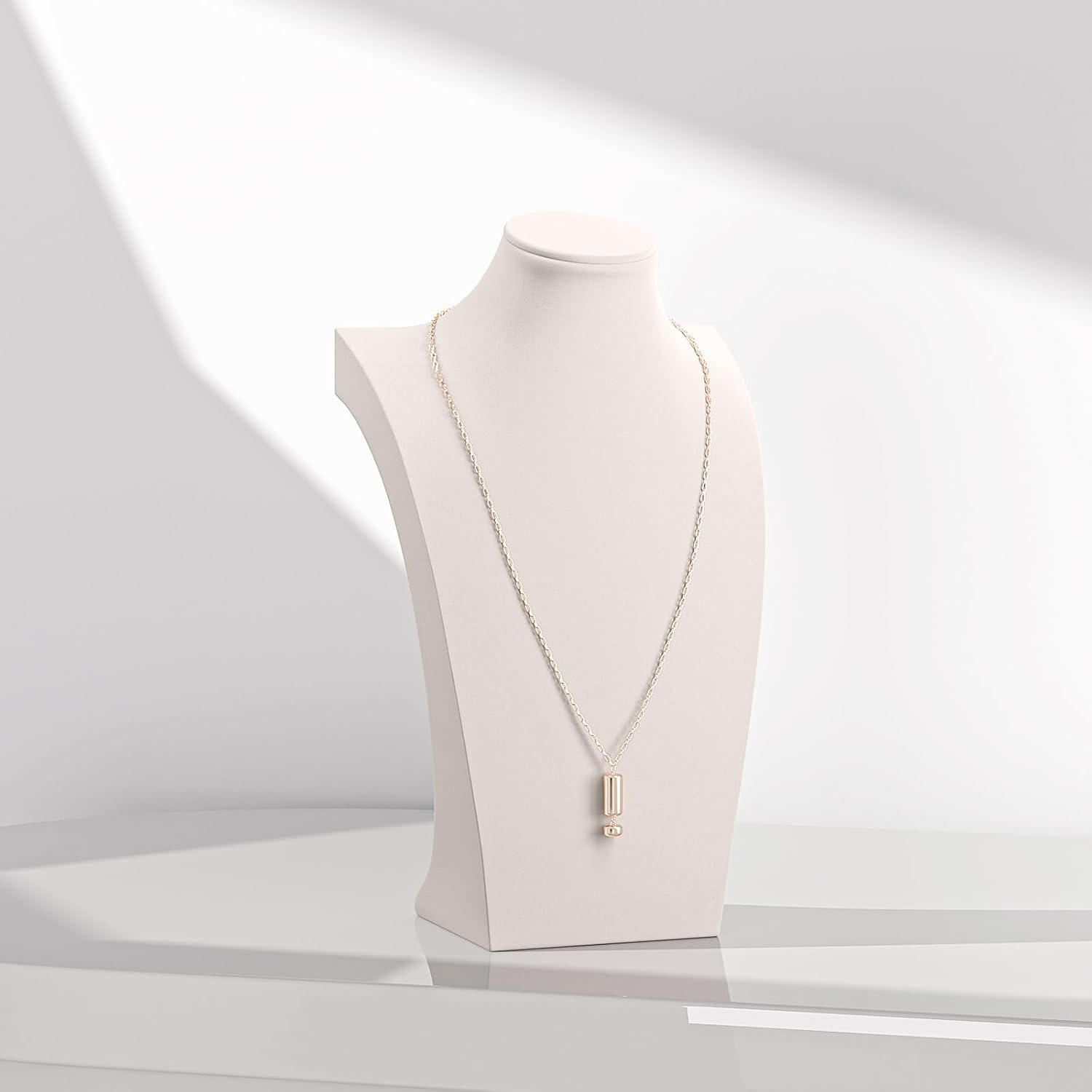 Necklace Bust Display Stand, Necklace Holder, Pendant Chain Necklace Organizer for Women (Beige Velvet, S 2PCS)