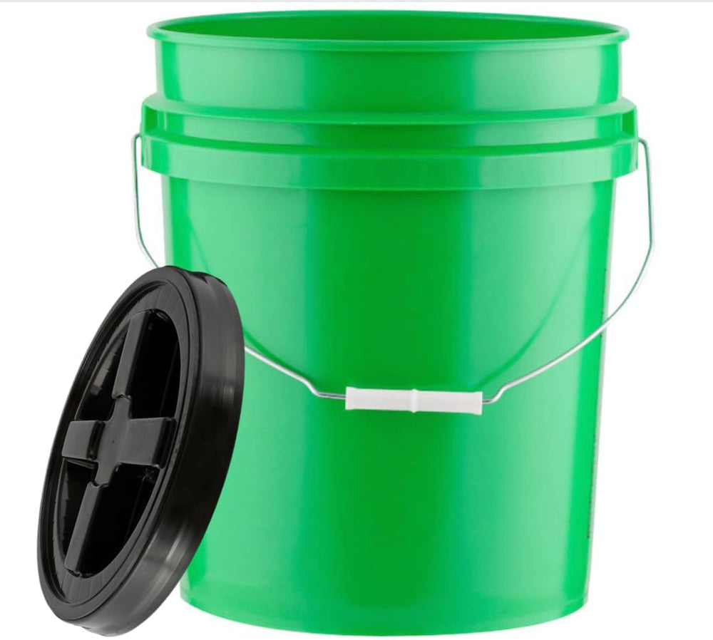 House Naturals 5 Gallon Food Grade Plastic Bucket with Air Tight Screw on Lid...