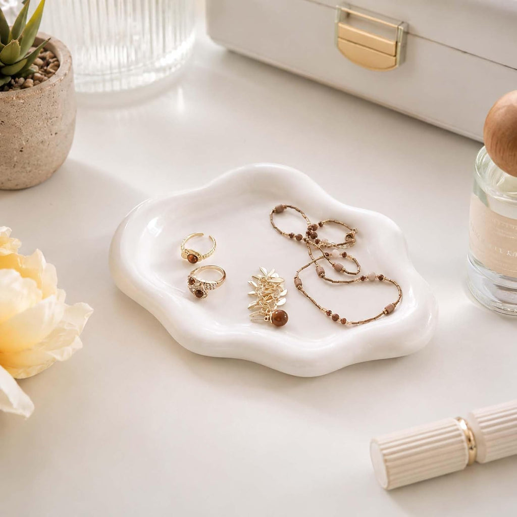 Gifts for Mom White Ceramic Jewelry Dish Tray, Vanity Ring Dish Ceramic Jewlery Trays Trinket Ring Holder, Room Decor Aesthetic,Decorative Cloud Vanity Key Tray Present for Wife Mom Daughter (Cloud)