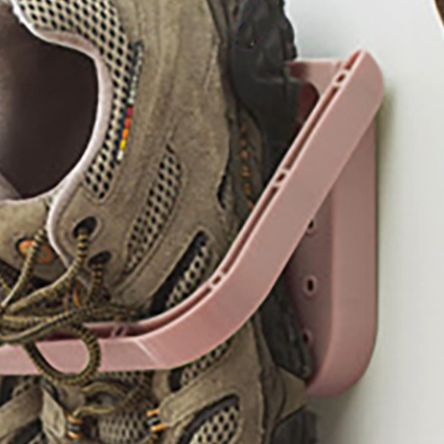 Shoe Rack, Hanging Shoe Organizer Wall Mounted Shoe Storage Adhesive Foldable Reusable Plastic Shoes Holder Storage Organizer Door Shoe Hangers for Bathroom (One Size)