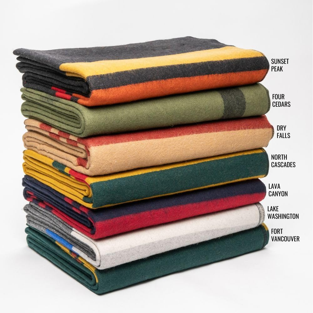 Arcturus Rainier Wool Blanket - 4.5lbs Warm, Heavy, Washable, Large | Great f...