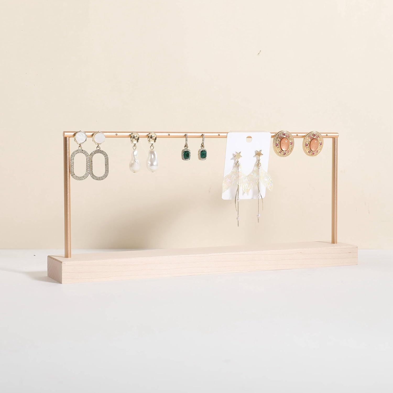 GemeShou wooden earring holder organizer for girls, maple stud earring display stand for boutique store, jewelry storage organizer shelf【maple stand-One Tier】