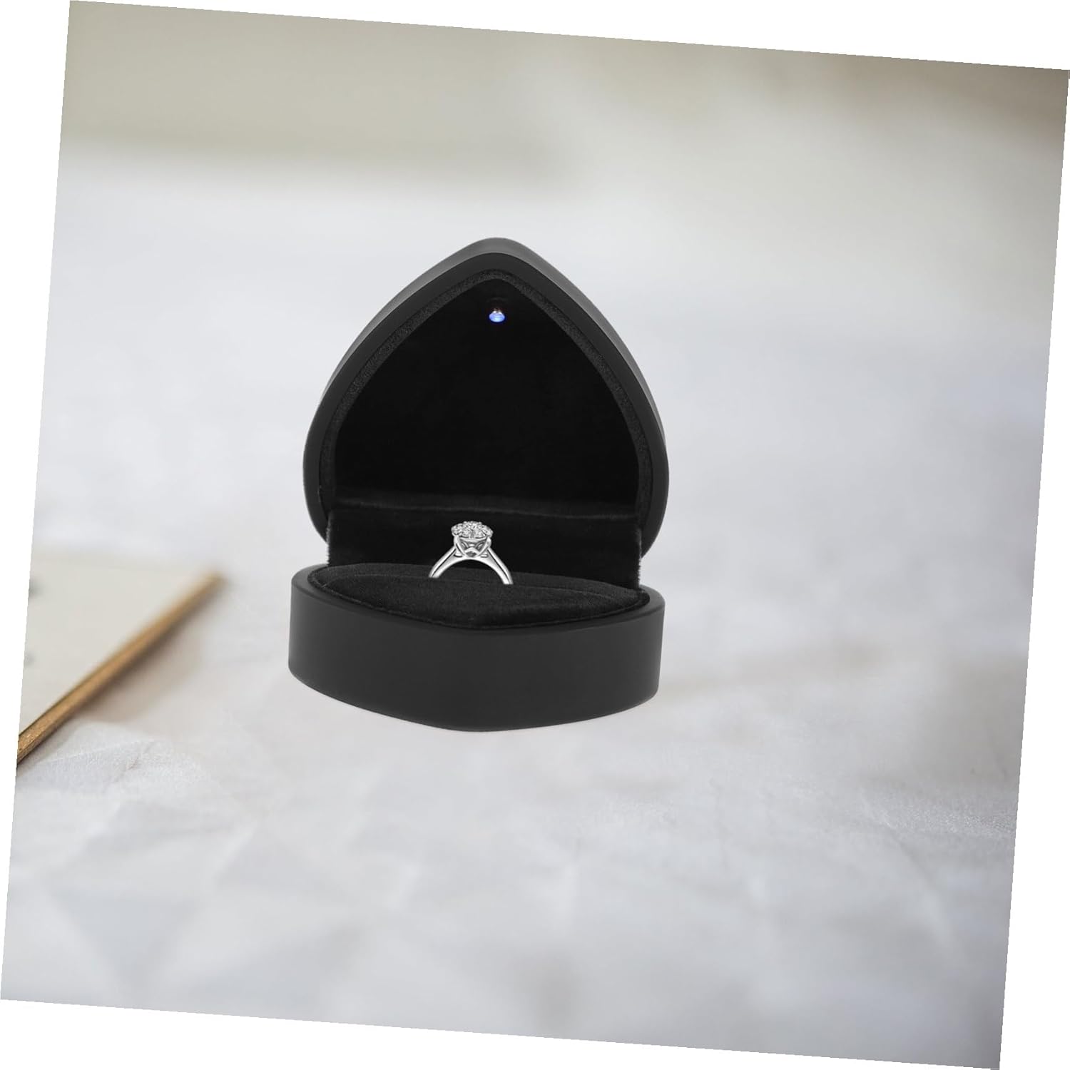 Heart Shaped Jewelry Box with LED Light Ring Case for Engagement Wedding Proposal Versatile Storage for Rings Earrings Necklaces Romantic Black Display Organizer