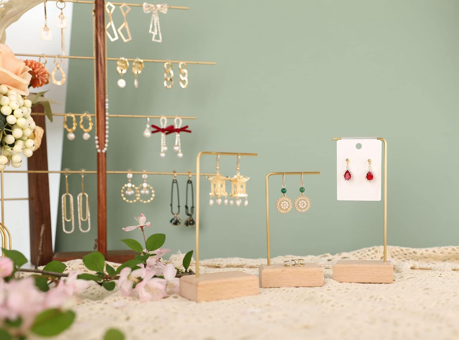 GemeShou 3pcs Beech wooden dangle earring stand holder, hoop earring displays for selling jewelry, mini brass earring hanger【Walnut Stand set-3pcs】
