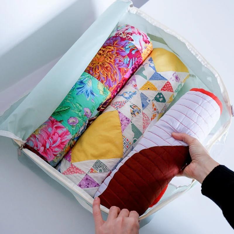 Quilt Storage Bag - Standard Size (22L x 15"W x 8"H) - Winter Green"