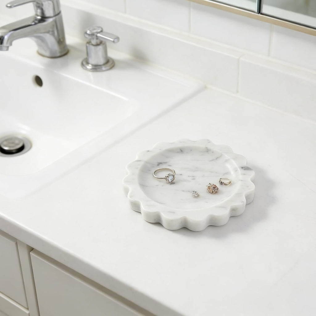 5.51" Scalloped Marble Tray, Round Stone Jewelry Trinket Dish for Ring, Natural Small Marble Tray for Bathroom Kitchen Dresser Countertop, Decorative Candle Tray(Bianco Carrara)