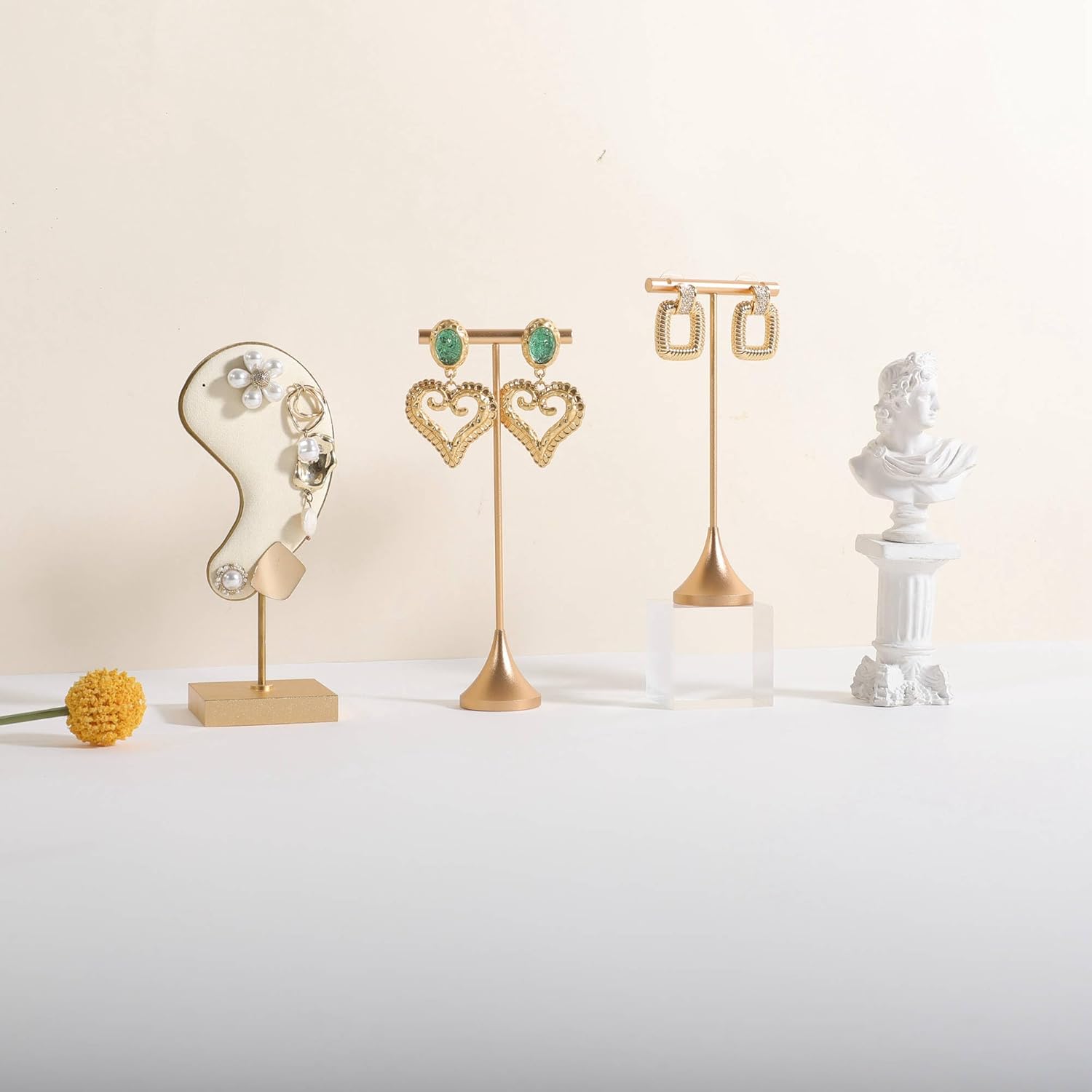 GemeShou Single Gold Earring T bar Stand, Metal earring display holder for show, Small jewelry studs hanger for Online store Photo Shoot【Gold-Cone Base Height 5.8"】
