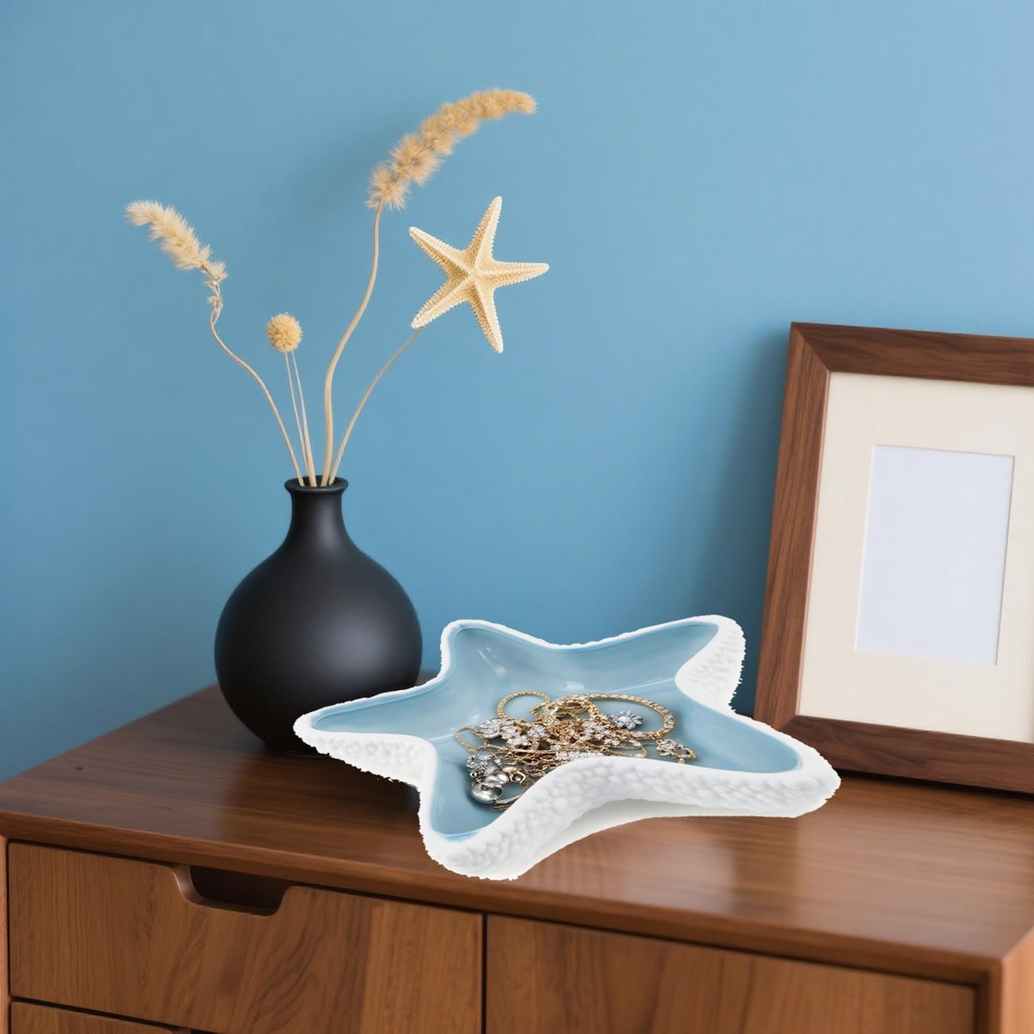 Ceramic Shell Jewelry Dish - Ocean-Themed Ring Earring Holder, Coastal Decor Trinket Tray for Necklaces Bracelets Keys, Beach Room Decor Gift (starfish)