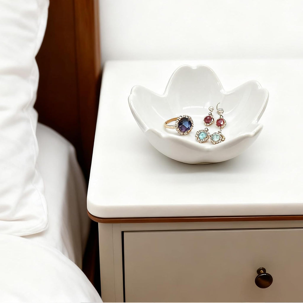 Small Flower Ring Dish Jewlery Tray, Ceramic Jewelry Dish Tray Cute Room Nightstand Decor Trinket Dish Bathroom Ring Holder Jewelry Plate Bowl Christmas Friendship Birthday Gifts for Women Mom