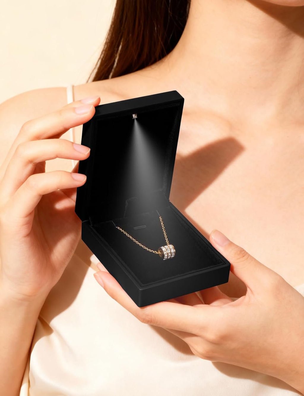 Hatori LED Pendant Necklace Box, Small Jewellry Storage Display Case, Jewelry Gift Boxes for Proposal Wedding Engagement Birthday Anniversary