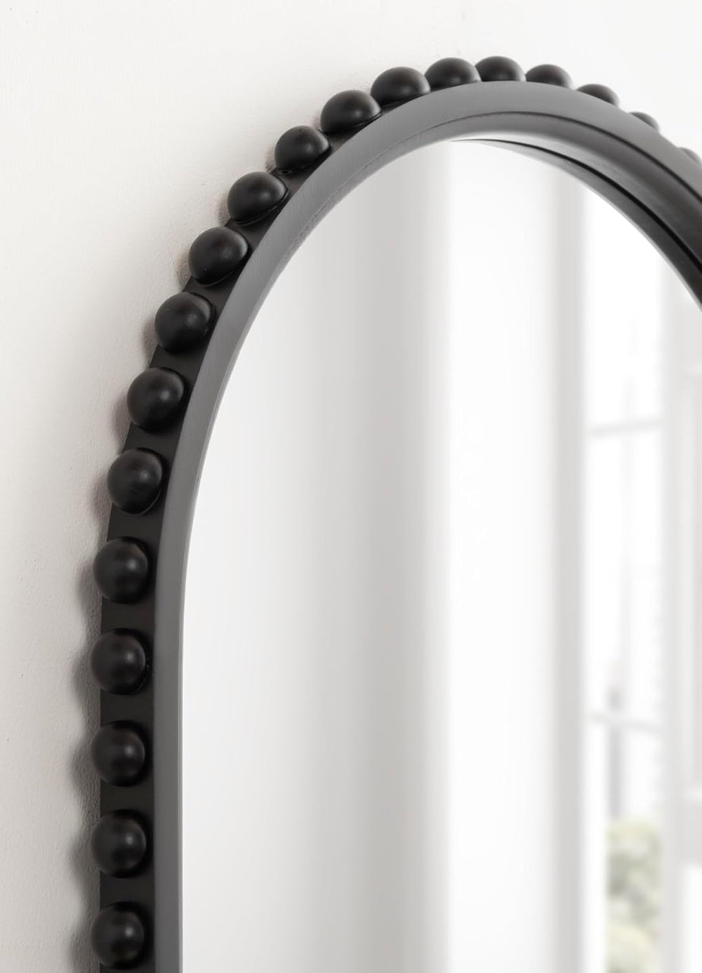 Kate and Laurel Beadbrook Modern Beaded Arched Mirror
