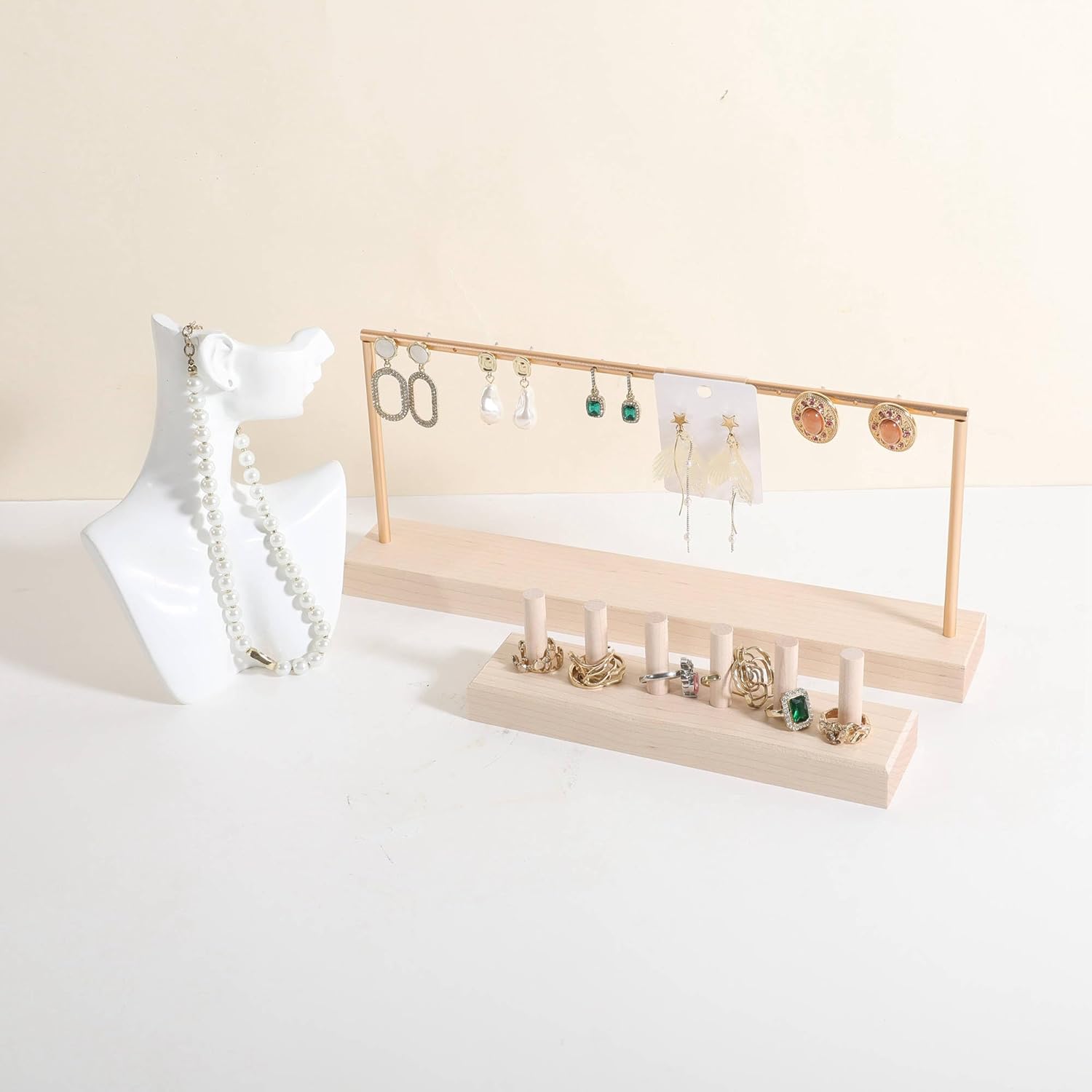 GemeShou wooden earring holder organizer for girls, maple stud earring display stand for boutique store, jewelry storage organizer shelf【maple stand-One Tier】