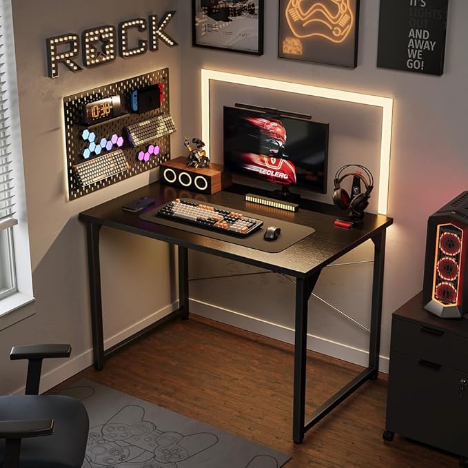 Cubiker Computer Desk, 32 inch Small Home Office Desk for Small Spaces, Modern Simple Style for Home, Office, Classic Black