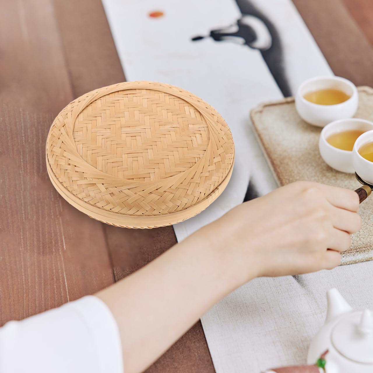 BESTOYARD Bamboo Tea Cake Box, 8.46x8.46x2.16in Woven Storage Organizer for Puerh Tea, Traditional Chest for Home & Kitchen