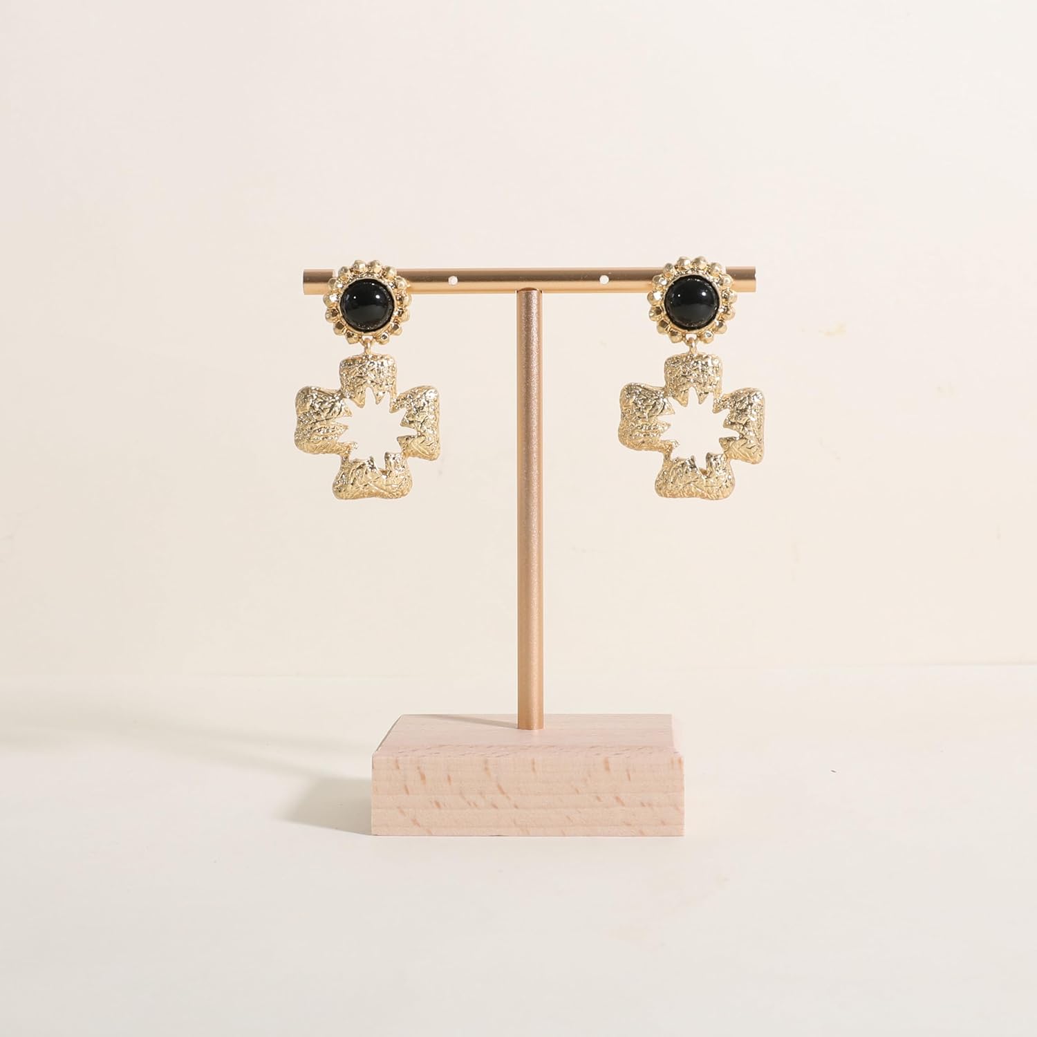 GemeShou earrings T display stands for selling, small earring holder jewelry stand with 4 holes on bar, wood earring hanger for boutique display【Beech】