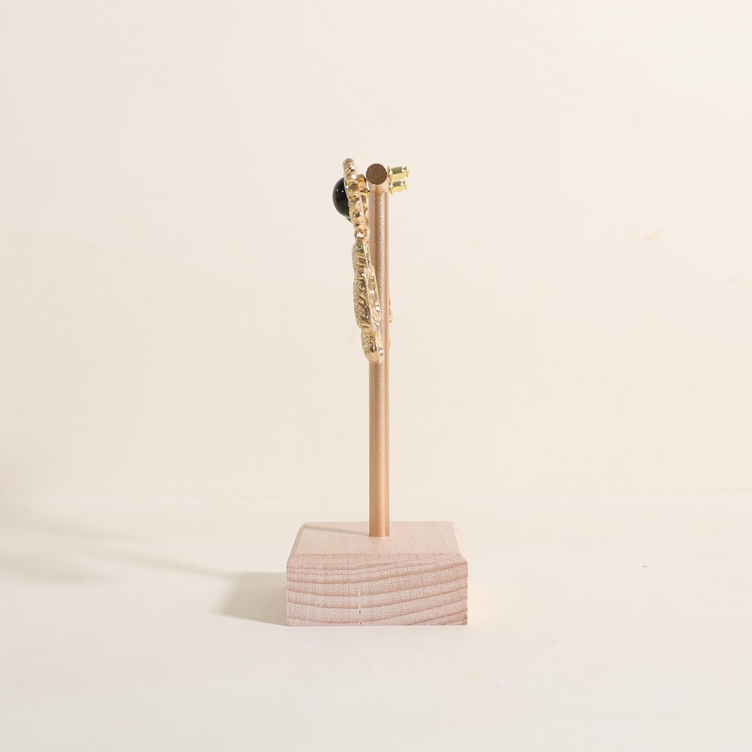 GemeShou earrings T display stands for selling, small earring holder jewelry stand with 4 holes on bar, wood earring hanger for boutique display【Beech】