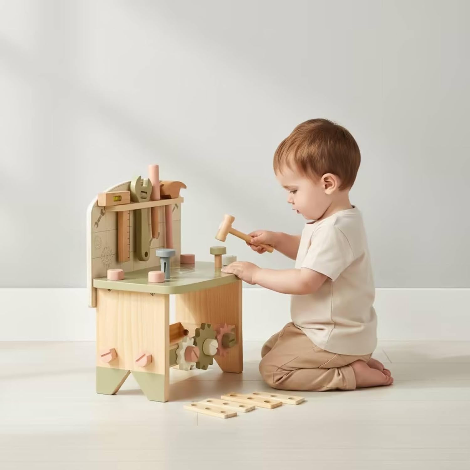 Wooden Toy Workbench Hands-on Wooden Tool Bench Compact Children's Tool Bench for Preschool