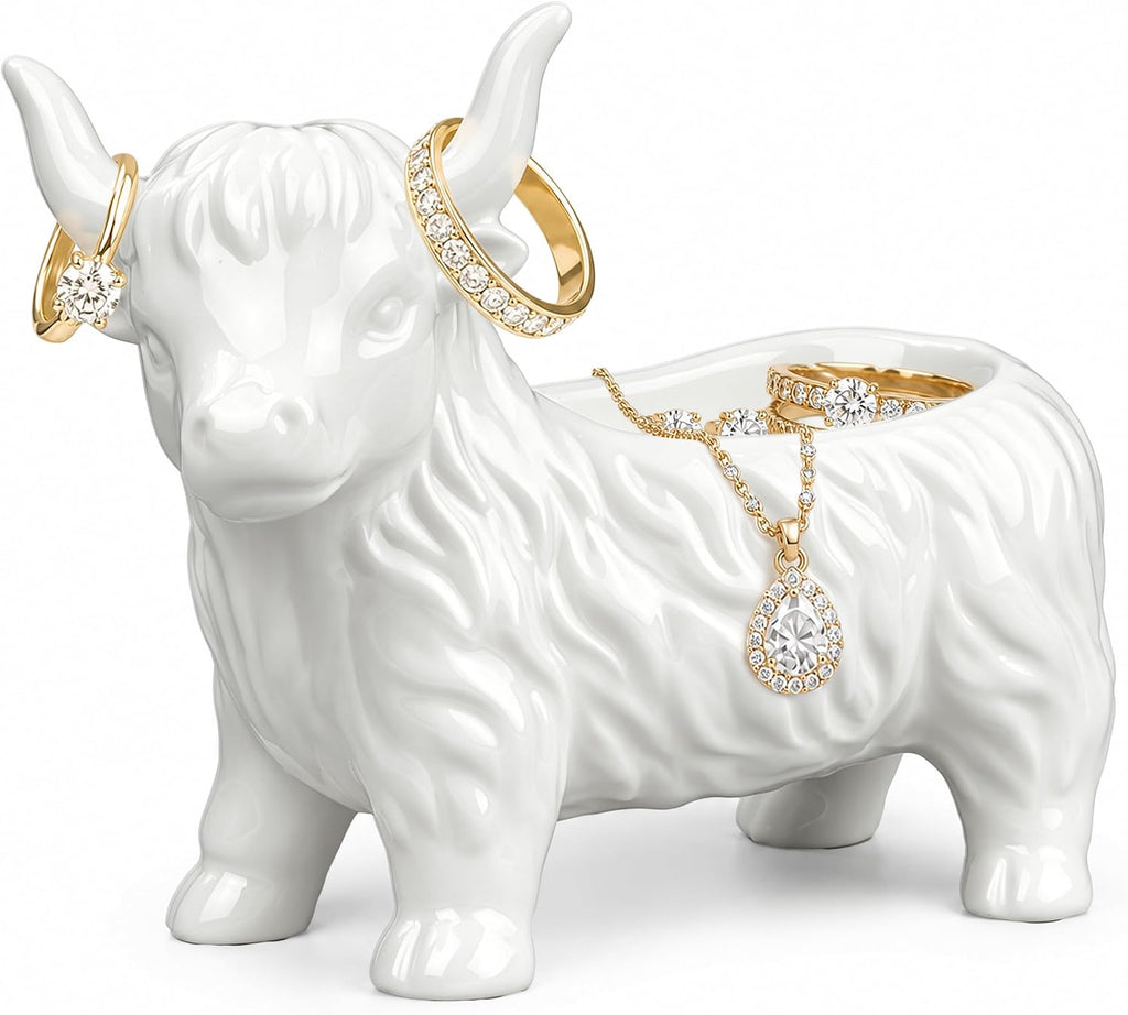 Highland Cow Ring Holder Dish - Cute White Highland Cow Gifts for Women | Jewelry Trinket Holder Tray for Ring, Earring, Necklace, Cute Highland Cow Room Decor Gifts for Women Mom Friends