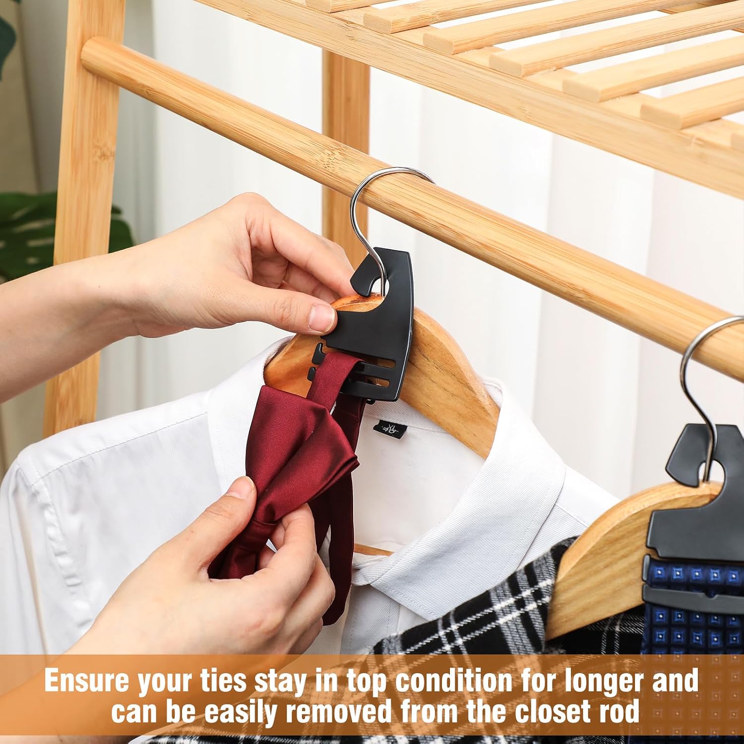Maxdot 100 Pcs Tie Hangers, Plastic Neck Tie Holders for Display, Black Necktie Hook Hangers for Men Retail Closet, 2.8 x 2 inches