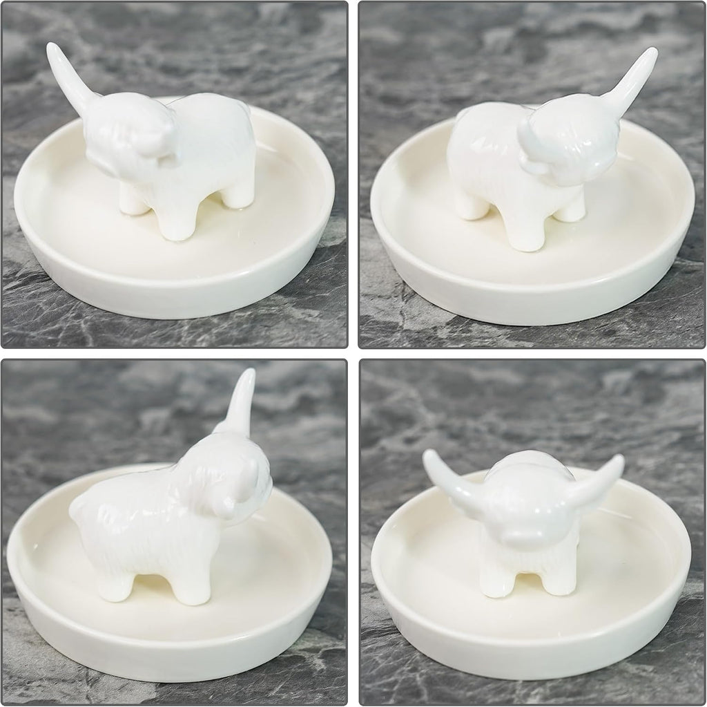 YOBRO Ceramic Highland Cow Ring Holder with Circular Tray, Farmhouse & Bohemian Style - Cute Unique Women Gifts, Jewelry Plate Organizer for Bathroom, Office, Home, Desk Decor