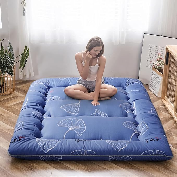 MAXYOYO Japanese Floor Mattress Futon Mattress, 4" Thicken Tatami Mat Sleeping Pad Foldable Roll Up Mat Boys Girls Dormitory Pad Kids Floor Lounger Pillow Bed, Charcoal Grey, Queen Size