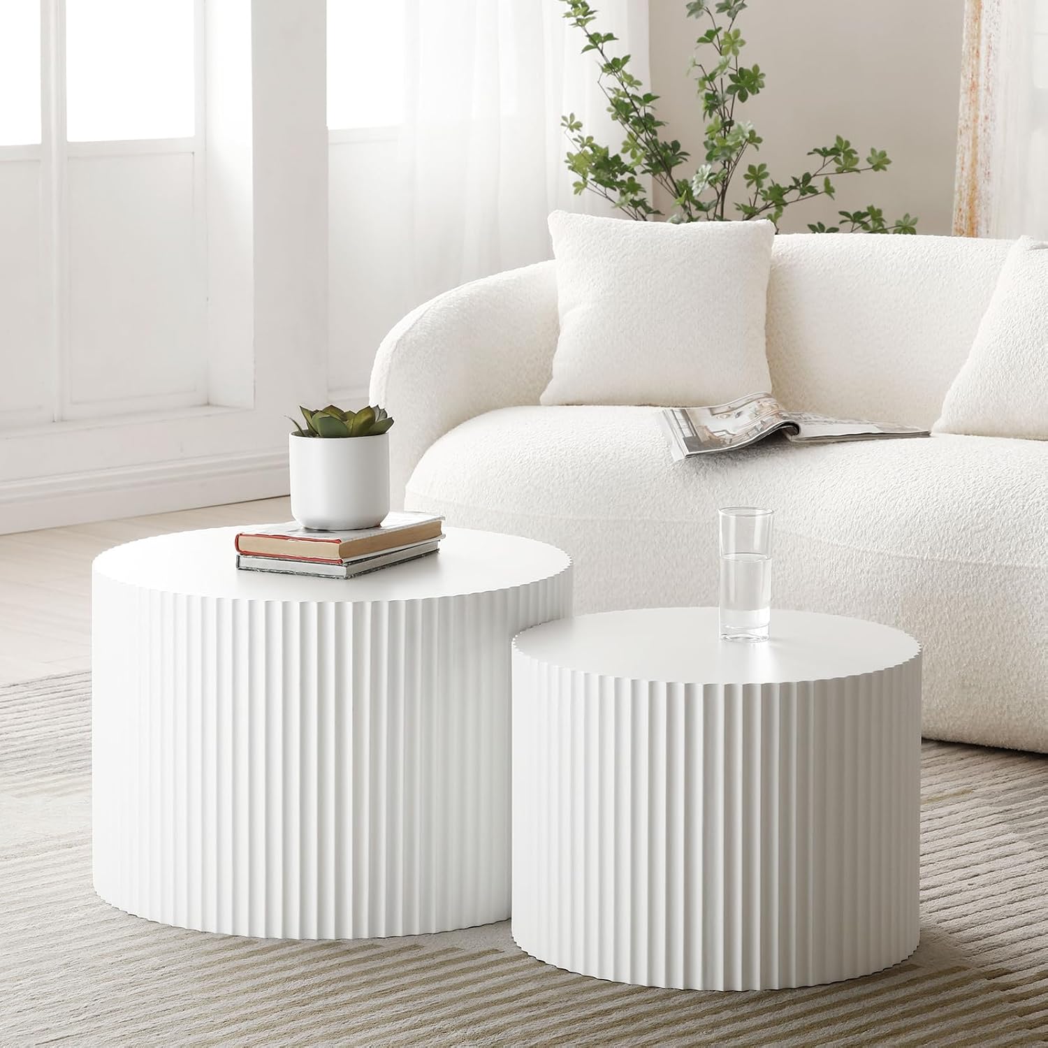 Round Nesting Coffee Table Set of 2, Modern Handcraft Wood Side Table Drum Accent End Table Embossed Design Circular Coffee Table Set for Living Room Bedroom, White